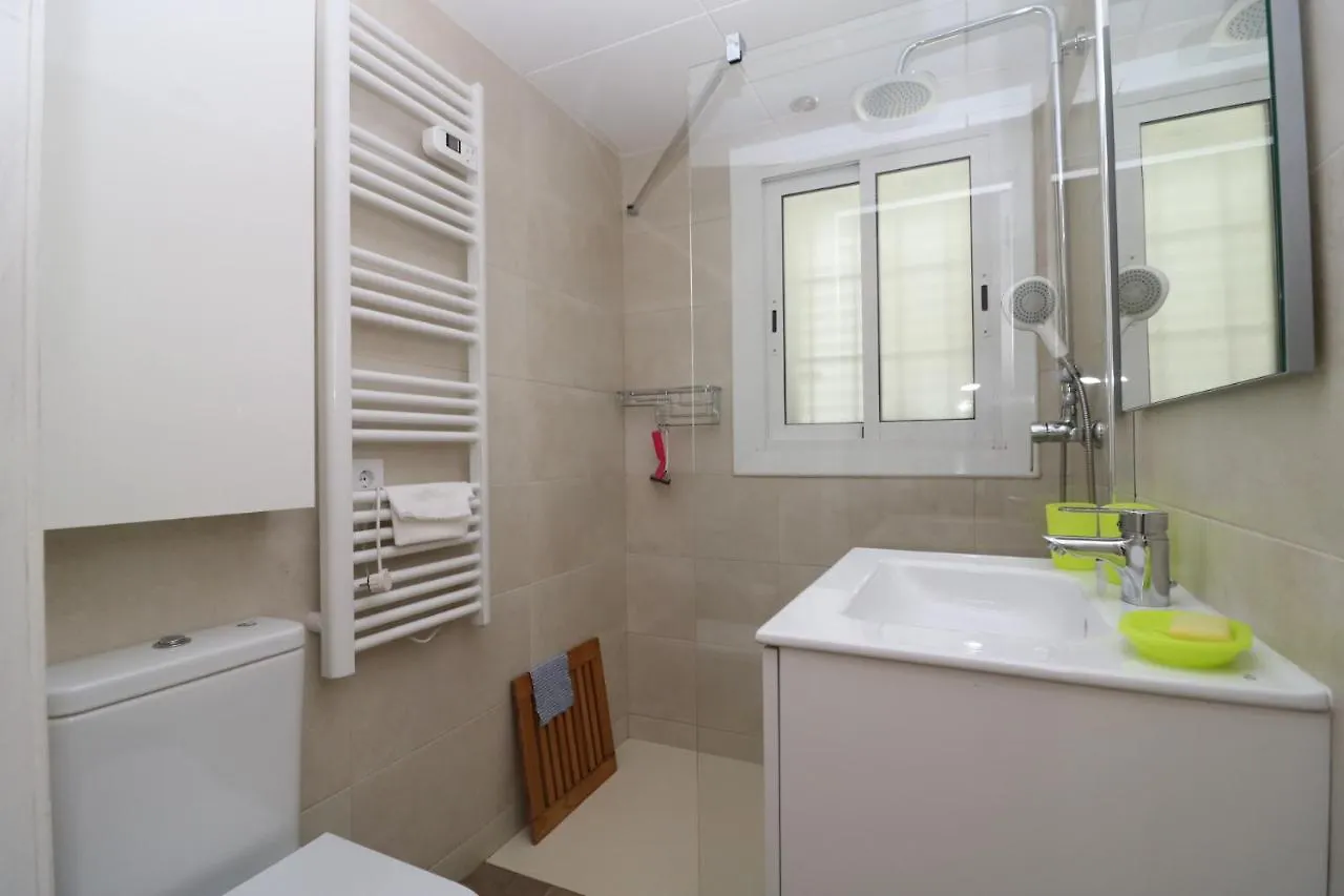 Apartamento Mimosas C1 - Preciosa vista al mar, piso reformado Rosas
