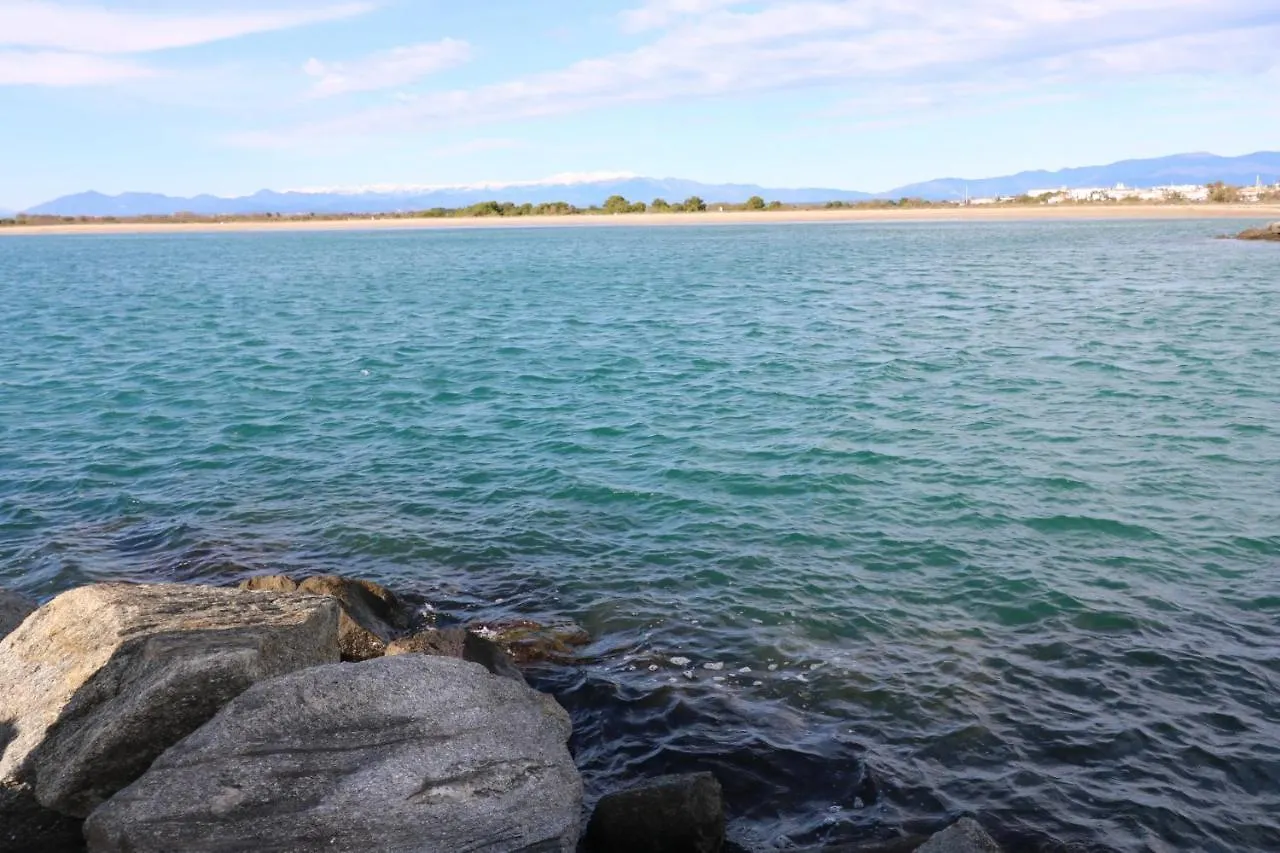 Apartamento Mimosas C1 - Preciosa vista al mar, piso reformado Rosas