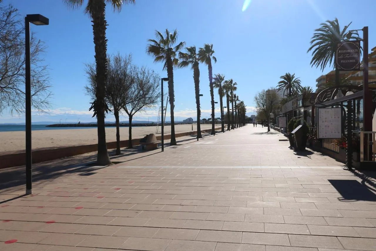 Apartamento Mimosas C1 - Preciosa vista al mar, piso reformado Rosas